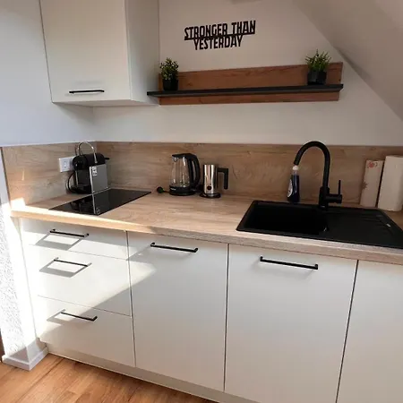 Apartment 3 Mit Parkplatz - Sleepomat Aschaffenburg